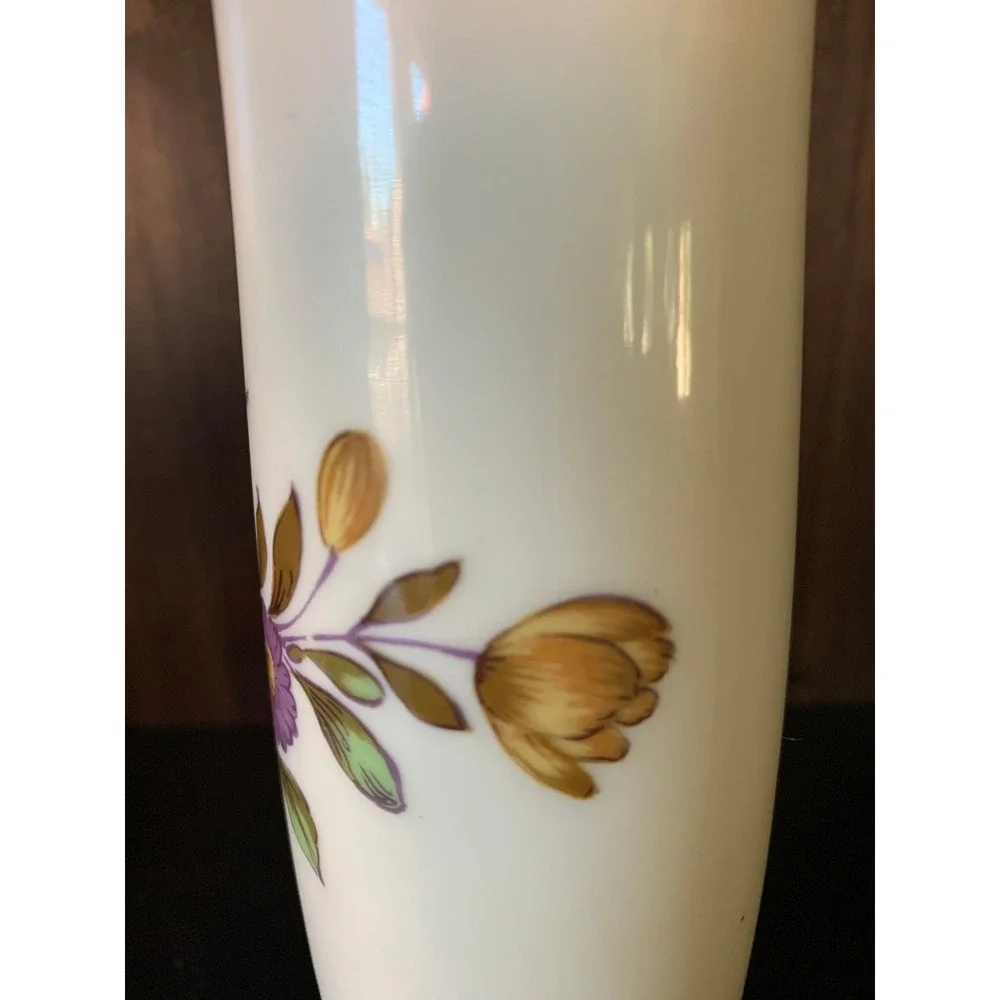 Lefton Bud Vase Floral Butterfly XA8132 Gold Trim Vintage‎ 7 3/4in